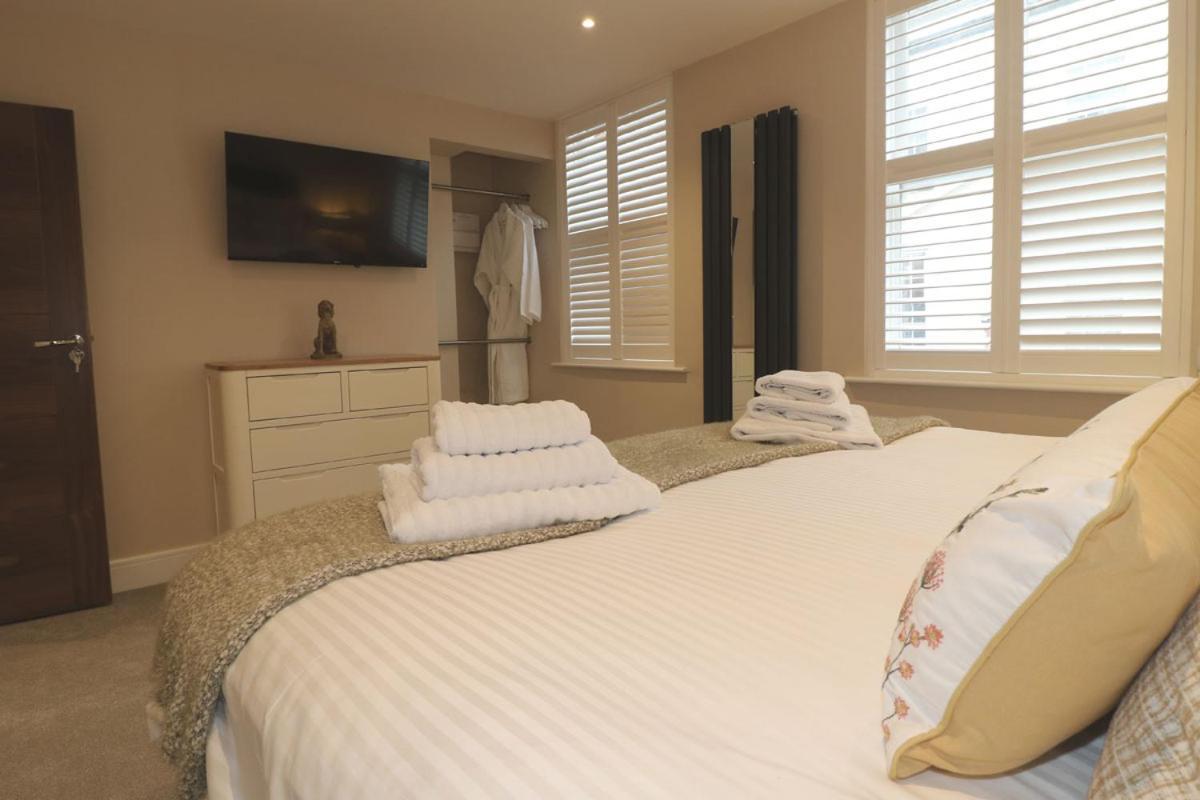 Ashbourne Luxury Suites Exterior foto